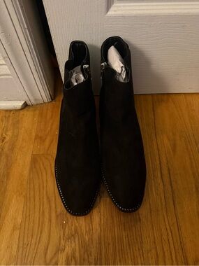 Women’s Black Suede Chukka Boots with Studded Sole